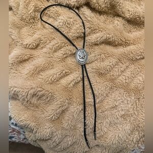 M&F Western Men's Oval Horseshoe And Star Bolo Silver